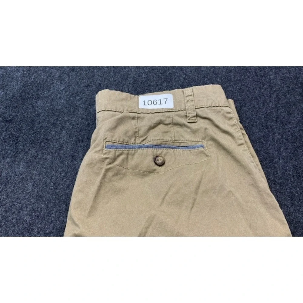 Across the Pond Chino Shorts Mens 34 Khaki Tan Signature Line Stretch Cotton